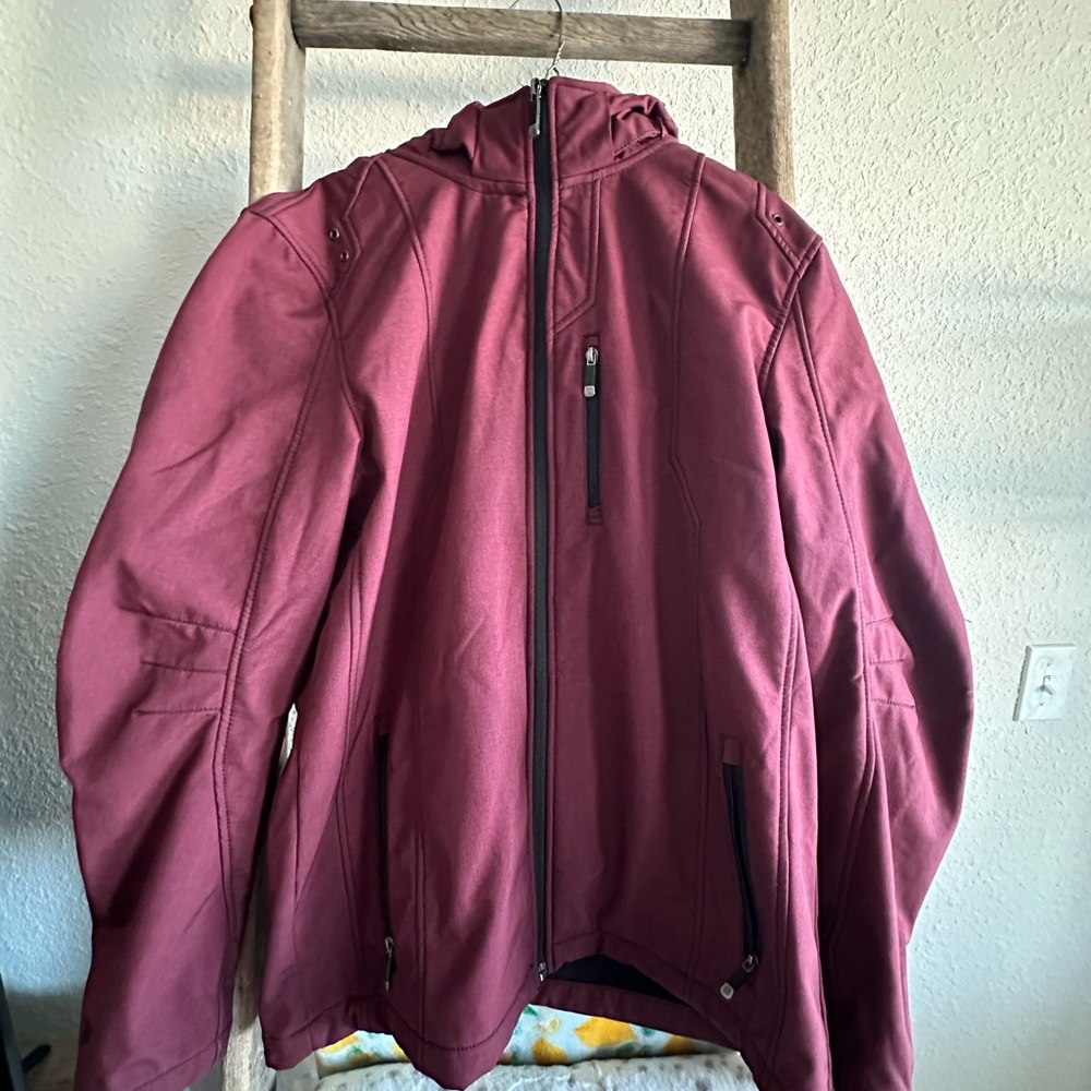 BKE Men's Deep Red Performance Jacket